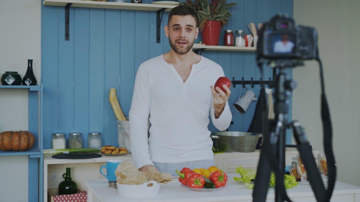 Expert online consultation for nutrition planning